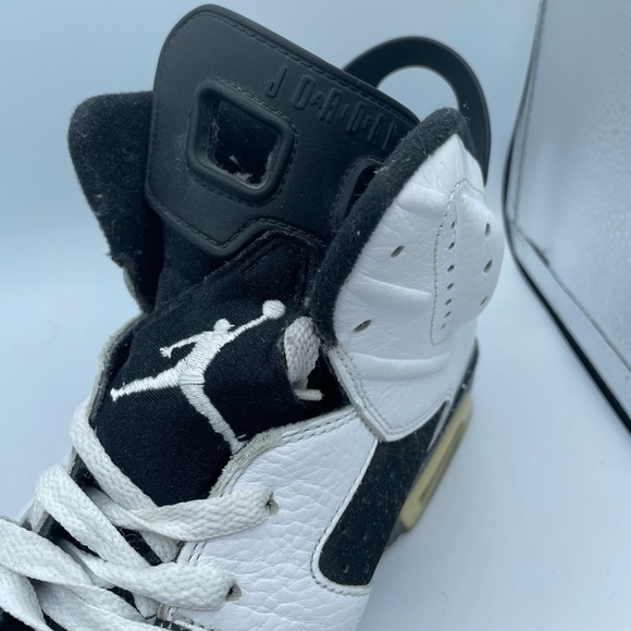 Air Jordan 6 Retro ‘Oreo’ - Picture 8 of 9